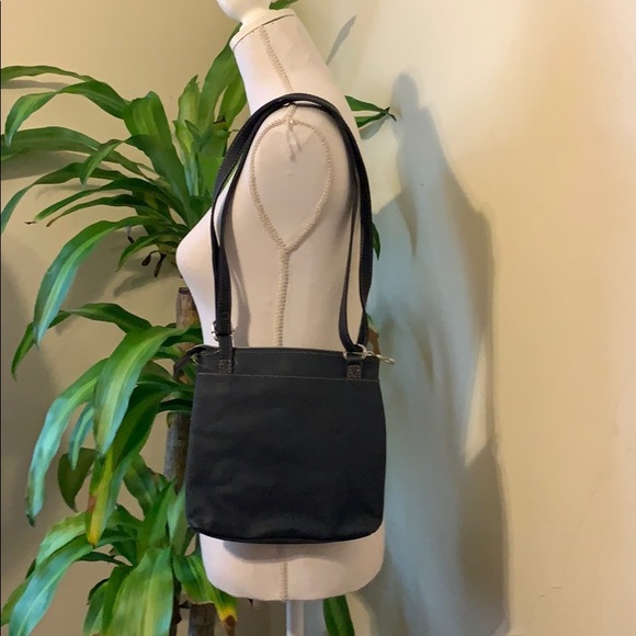 Relic leather crossbody bag - Picture 2 of 4